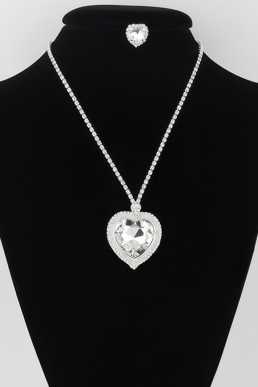 STUYVESANT Jeweled Crystal Heart Necklace: NYFW BYMANYC ® New York
