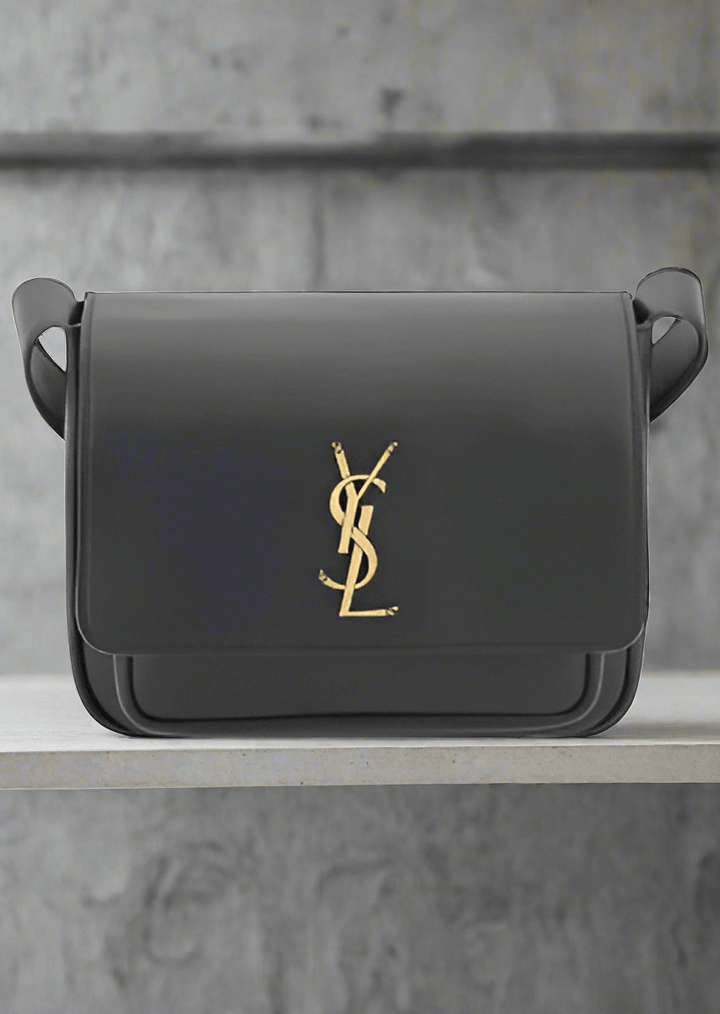 Saint Laurent women's black  NEW NIKI SHOULDER BAG