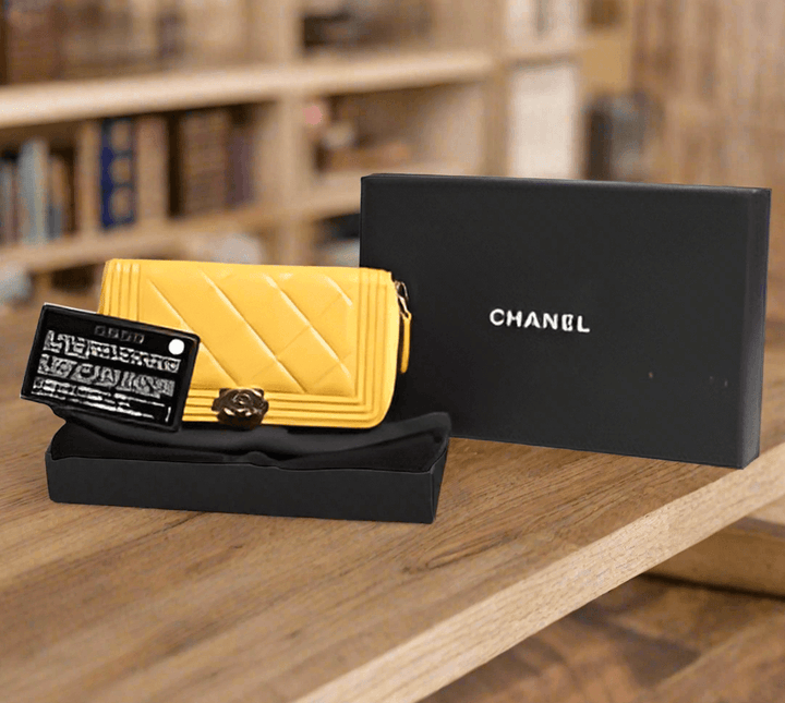 Preloved CHANEL classic quilted handbag front view Authentic CHANEL black leather flap bag CHANEL gold chain shoulder bag – preloved Vintage CHANEL logo clutch purse Secondhand CHANEL luxury tote with dust bag