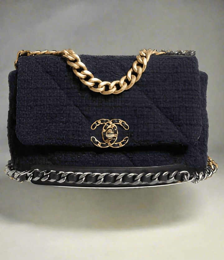 Preloved CHANEL classic quilted handbag front view Authentic CHANEL black leather flap bag CHANEL gold chain shoulder bag – preloved Vintage CHANEL logo clutch purse Secondhand CHANEL luxury tote with dust bag