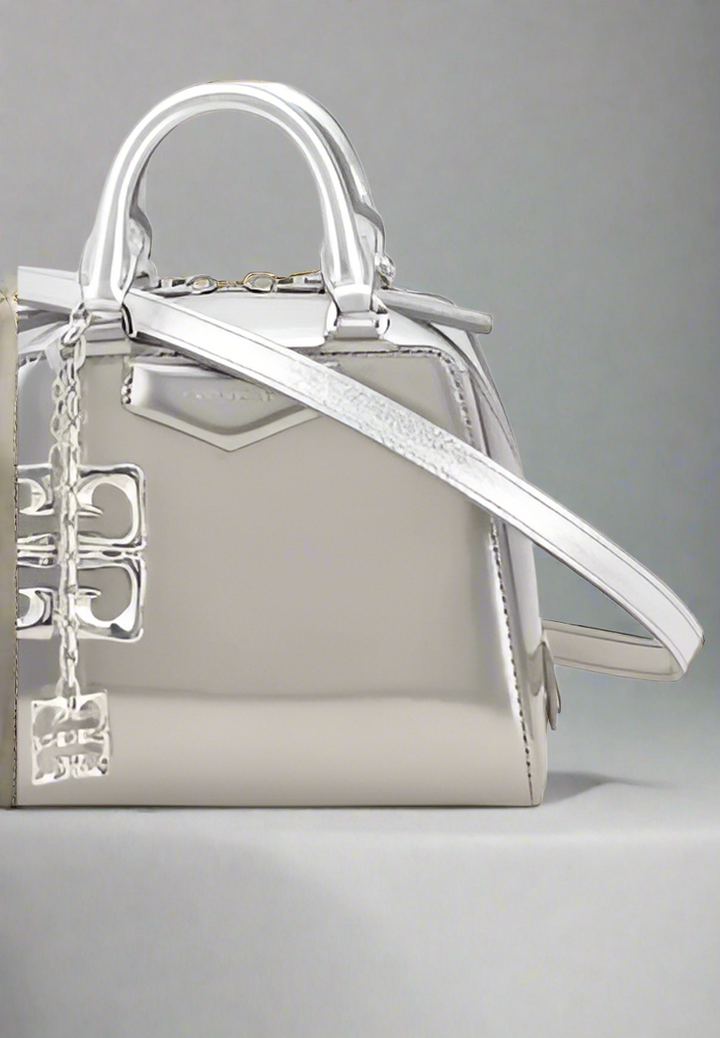 GIVENCHY ANTIGONA CUBE SHOULDER BAG
