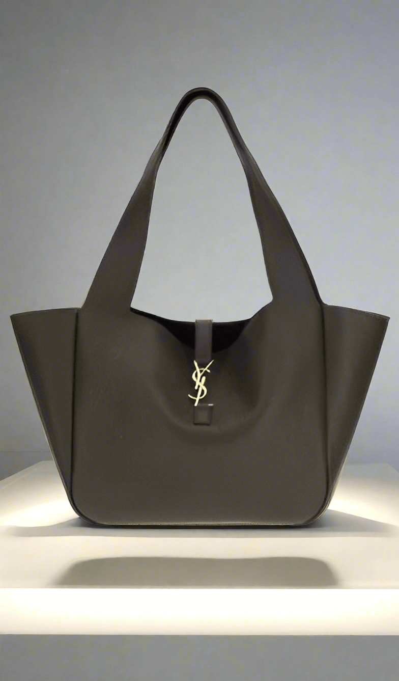 Saint Laurent LE 5 À 7 BEA SHOULDER BAGS
