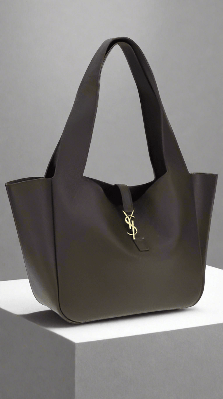 Saint Laurent LE 5 À 7 BEA SHOULDER BAGS