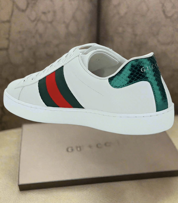 GUCCI men's Ace Sneaker With Bee