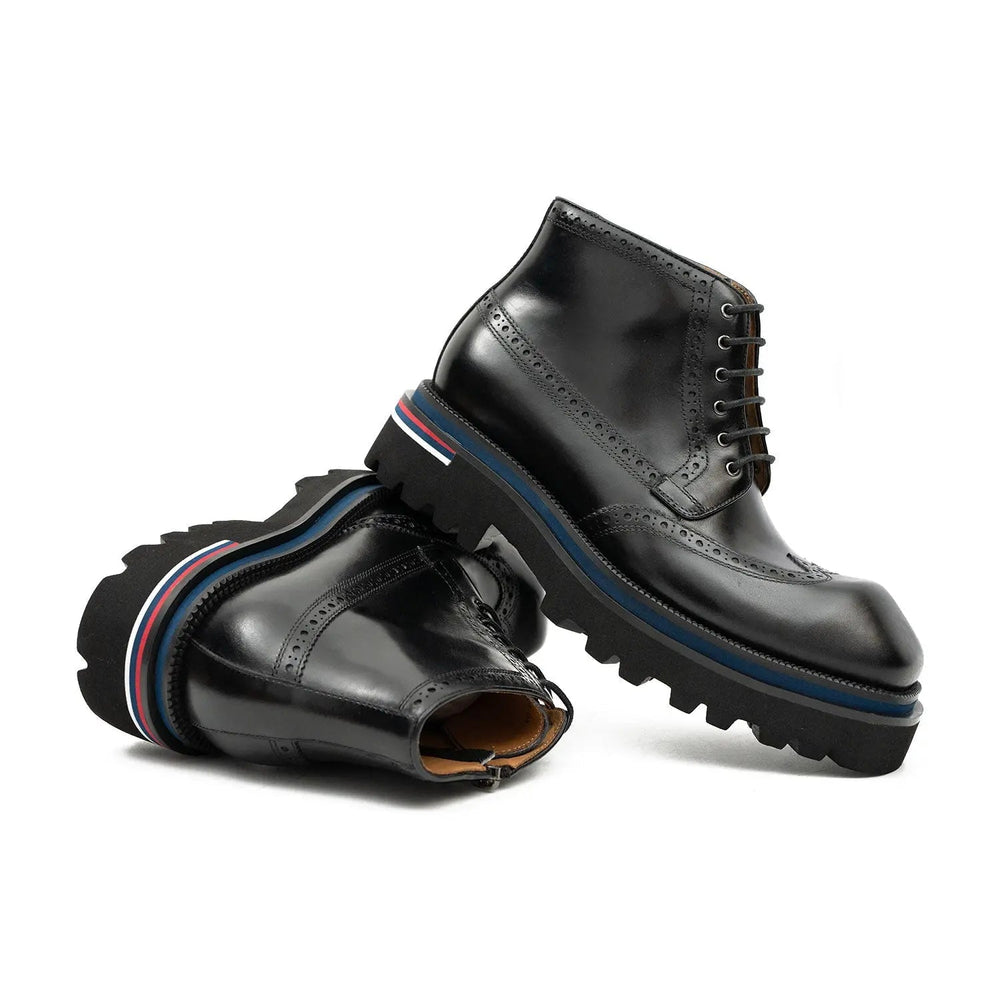 DV DIVINCH men’s shoes, handcrafted leather shoes, calfskin footwear, men’s designer shoes, leather dress shoes, brogue shoes, Derby shoes, Oxford shoes, monk strap shoes, Chelsea boots, lug sole footwear