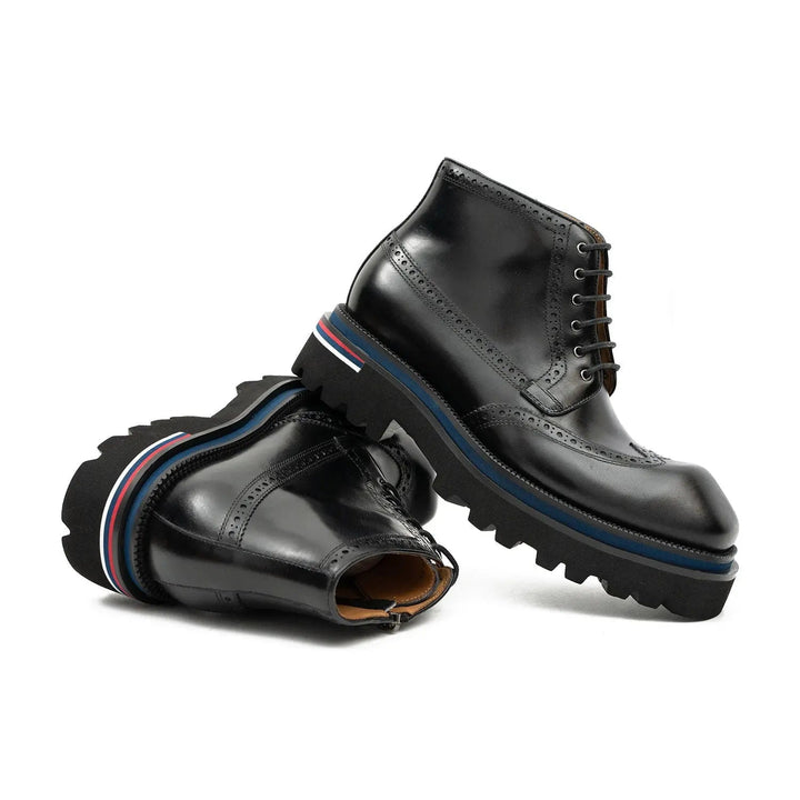 DV DIVINCH men’s shoes, handcrafted leather shoes, calfskin footwear, men’s designer shoes, leather dress shoes, brogue shoes, Derby shoes, Oxford shoes, monk strap shoes, Chelsea boots, lug sole footwear