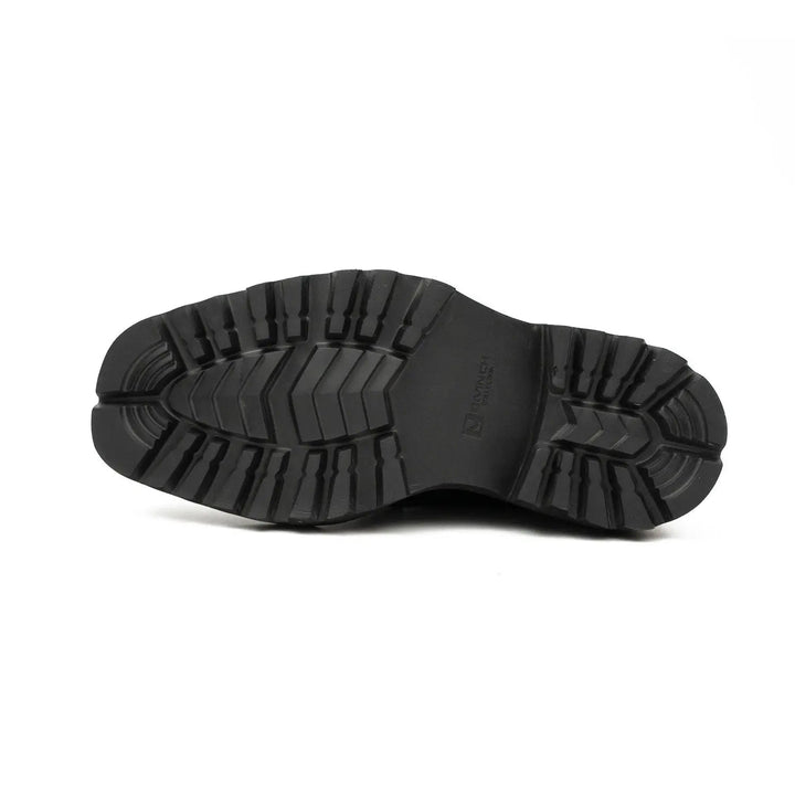DV DIVINCH men’s shoes, handcrafted leather shoes, calfskin footwear, men’s designer shoes, leather dress shoes, brogue shoes, Derby shoes, Oxford shoes, monk strap shoes, Chelsea boots, lug sole footwear