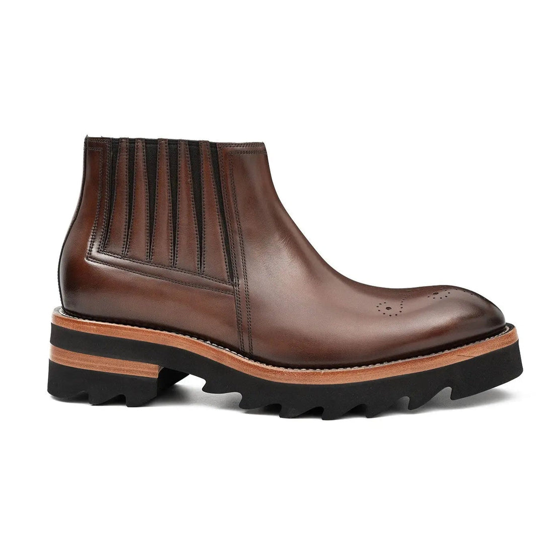 DV DIVINCH men’s shoes, handcrafted leather shoes, calfskin footwear, men’s designer shoes, leather dress shoes, brogue shoes, Derby shoes, Oxford shoes, monk strap shoes, Chelsea boots, lug sole footwear