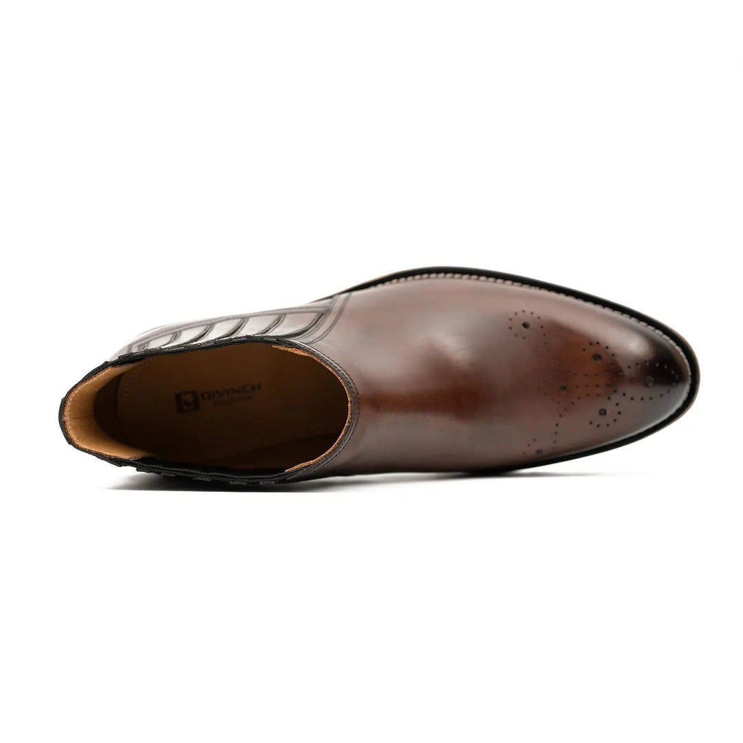 DV DIVINCH men’s shoes, handcrafted leather shoes, calfskin footwear, men’s designer shoes, leather dress shoes, brogue shoes, Derby shoes, Oxford shoes, monk strap shoes, Chelsea boots, lug sole footwear