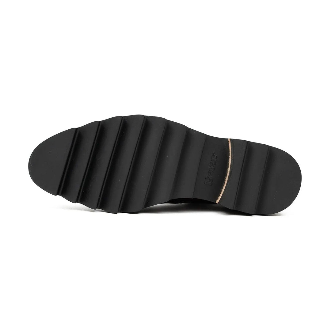 DV DIVINCH men’s shoes, handcrafted leather shoes, calfskin footwear, men’s designer shoes, leather dress shoes, brogue shoes, Derby shoes, Oxford shoes, monk strap shoes, Chelsea boots, lug sole footwear
