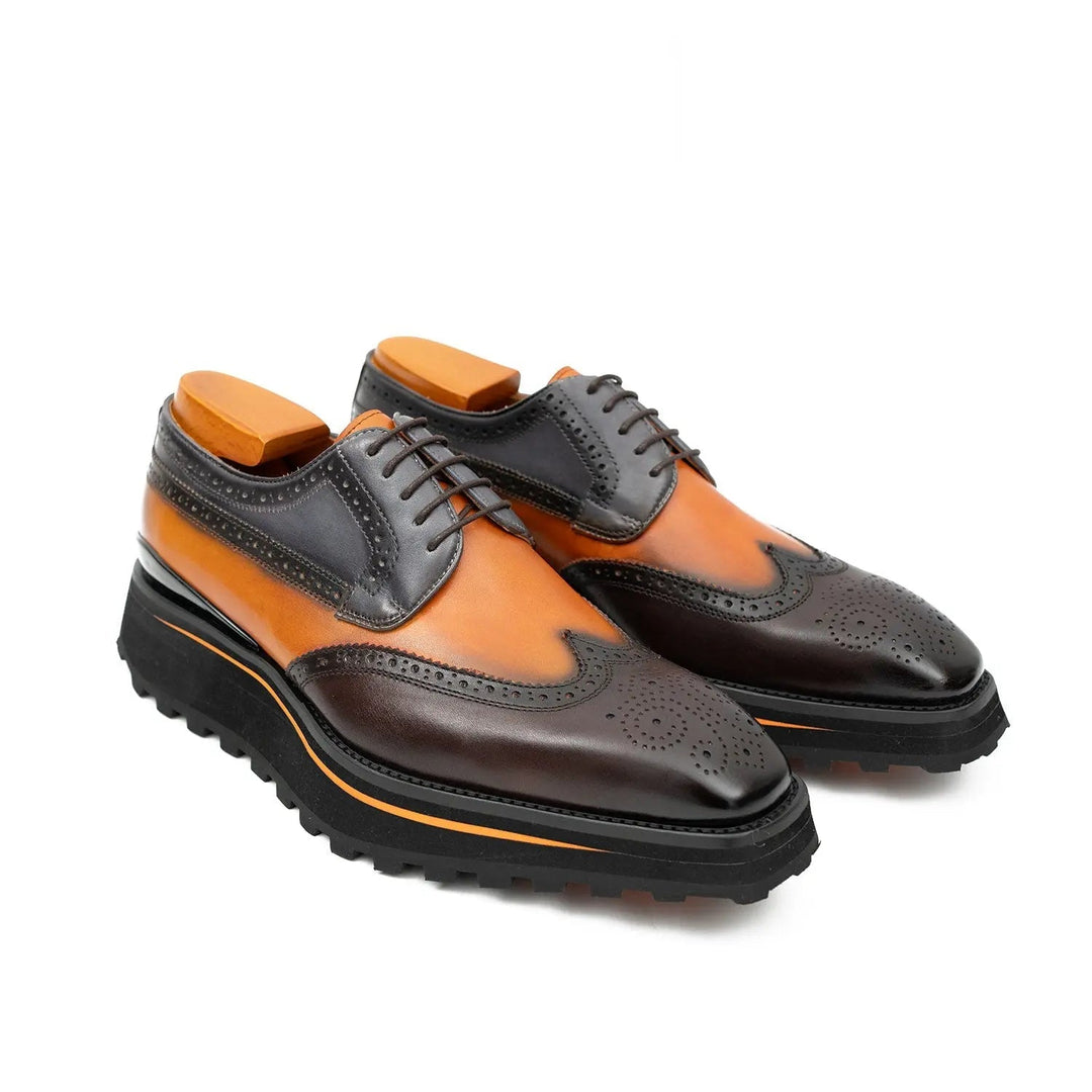 DV DIVINCH men’s shoes, handcrafted leather shoes, calfskin footwear, men’s designer shoes, leather dress shoes, brogue shoes, Derby shoes, Oxford shoes, monk strap shoes, Chelsea boots, lug sole footwear