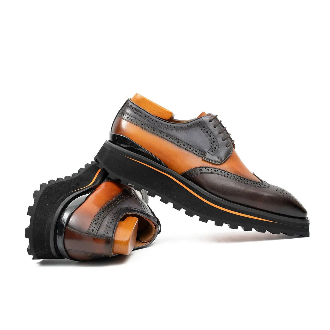 DV DIVINCH men’s shoes, handcrafted leather shoes, calfskin footwear, men’s designer shoes, leather dress shoes, brogue shoes, Derby shoes, Oxford shoes, monk strap shoes, Chelsea boots, lug sole footwear