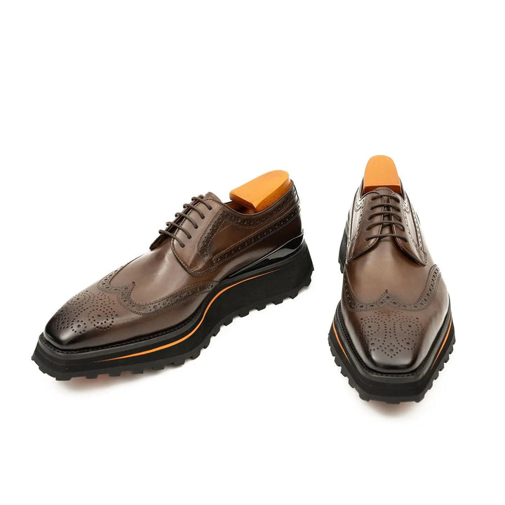 DV DIVINCH men’s shoes, handcrafted leather shoes, calfskin footwear, men’s designer shoes, leather dress shoes, brogue shoes, Derby shoes, Oxford shoes, monk strap shoes, Chelsea boots, lug sole footwear