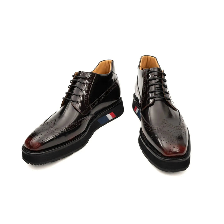 DV DIVINCH men’s shoes, handcrafted leather shoes, calfskin footwear, men’s designer shoes, leather dress shoes, brogue shoes, Derby shoes, Oxford shoes, monk strap shoes, Chelsea boots, lug sole footwear