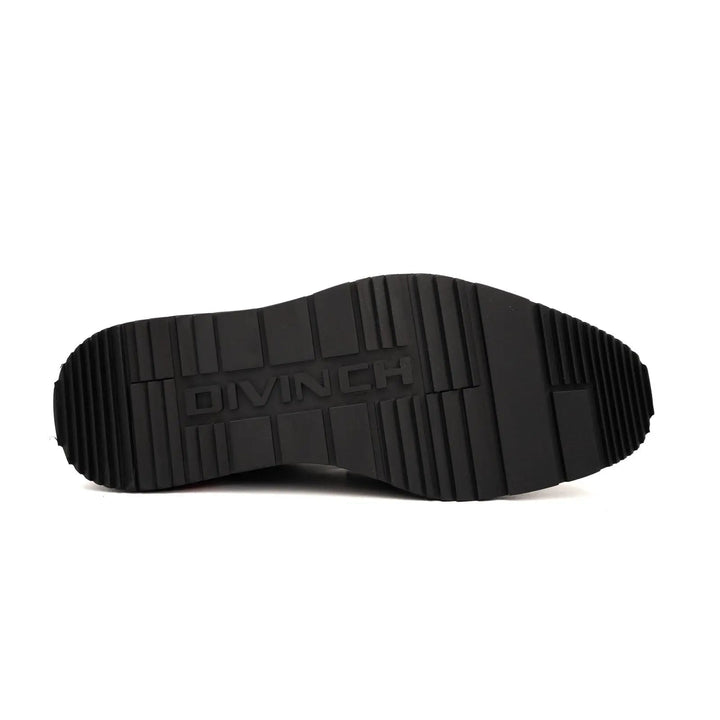 DV DIVINCH men’s shoes, handcrafted leather shoes, calfskin footwear, men’s designer shoes, leather dress shoes, brogue shoes, Derby shoes, Oxford shoes, monk strap shoes, Chelsea boots, lug sole footwear
