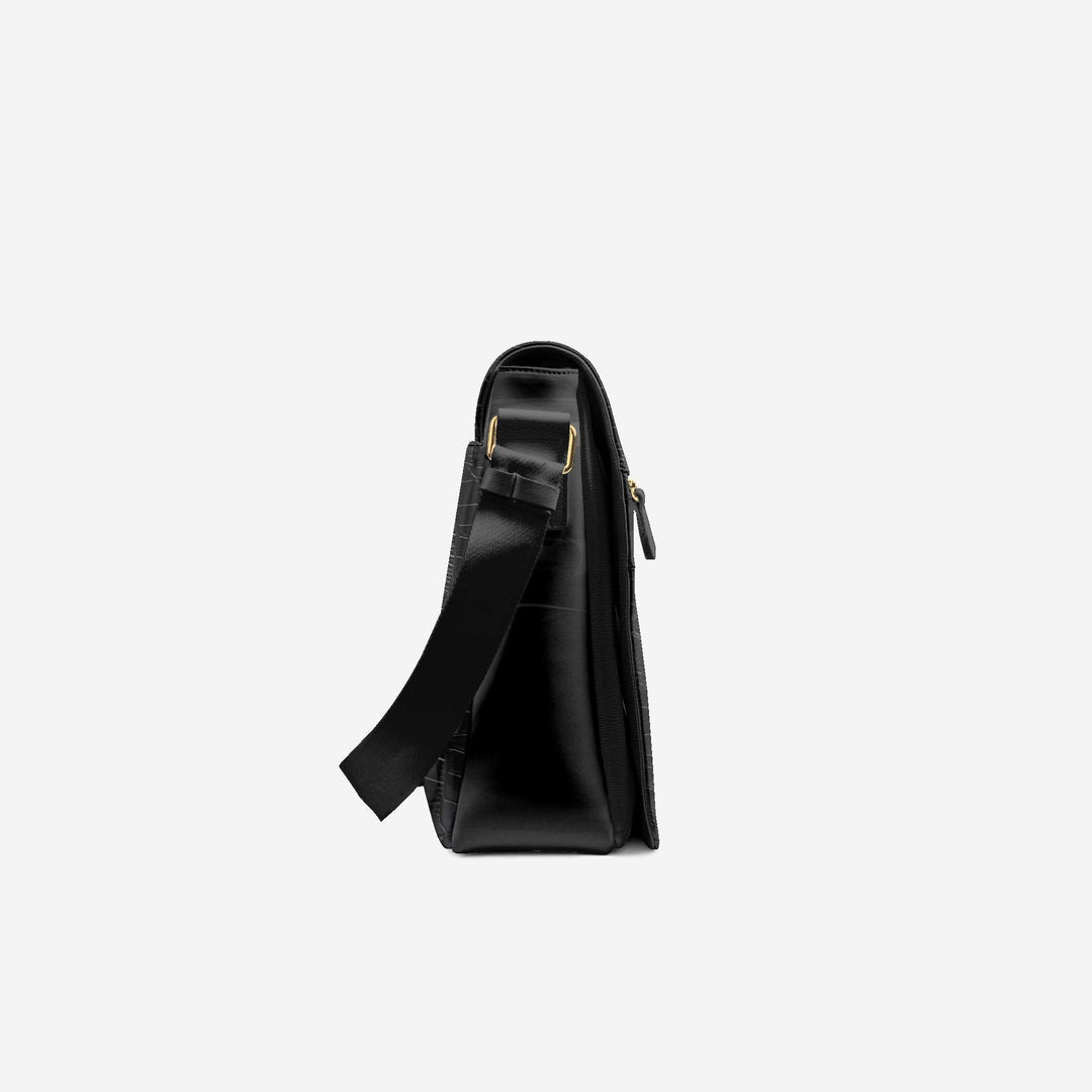 Vegan Luxe City Messenger Bag 16” | BYMANYC ® New York Milano Street Edge