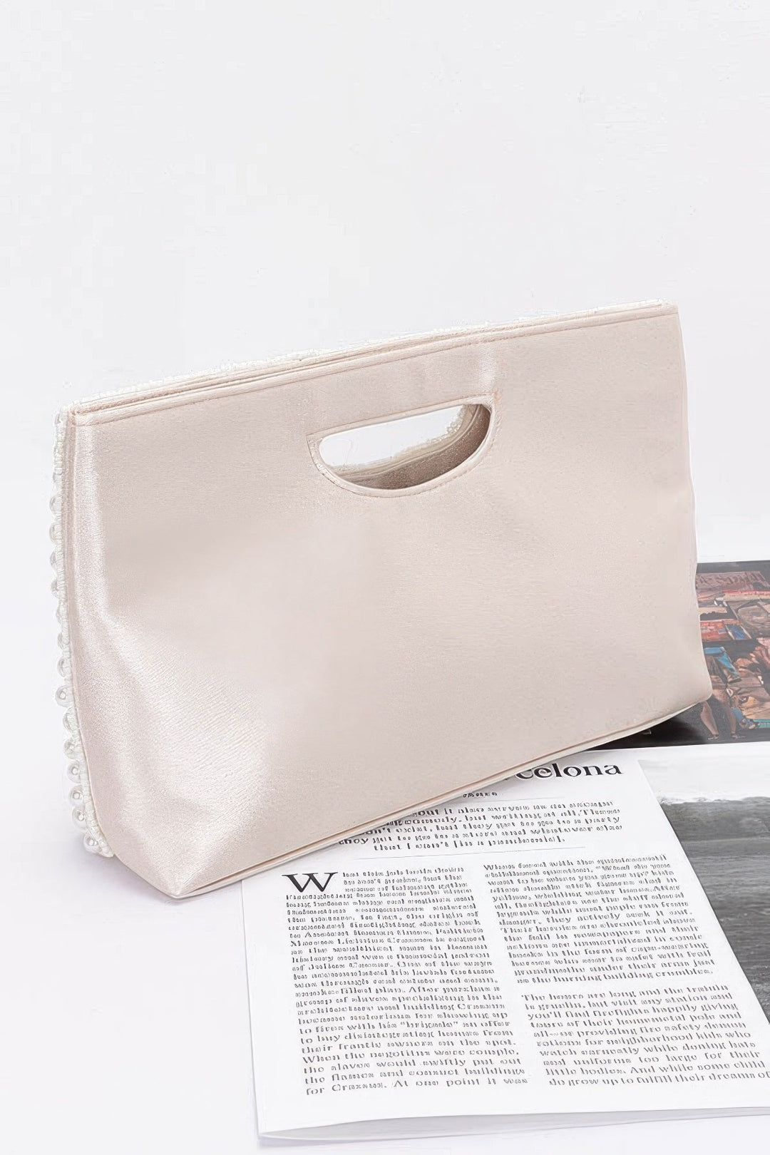 WOMEN&