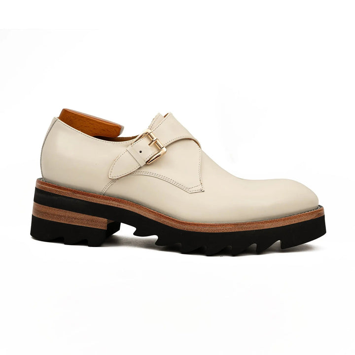 DV DIVINCH men’s shoes, handcrafted leather shoes, calfskin footwear, men’s designer shoes, leather dress shoes, brogue shoes, Derby shoes, Oxford shoes, monk strap shoes, Chelsea boots, lug sole footwear