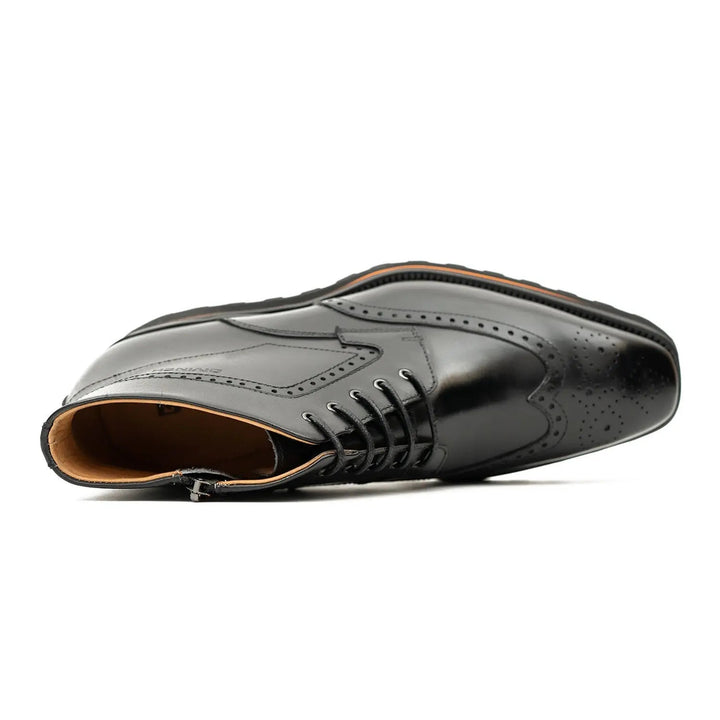 DV DIVINCH men’s shoes, handcrafted leather shoes, calfskin footwear, men’s designer shoes, leather dress shoes, brogue shoes, Derby shoes, Oxford shoes, monk strap shoes, Chelsea boots, lug sole footwear