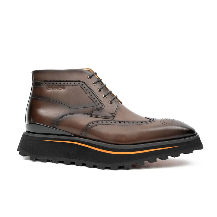 DV DIVINCH men’s shoes, handcrafted leather shoes, calfskin footwear, men’s designer shoes, leather dress shoes, brogue shoes, Derby shoes, Oxford shoes, monk strap shoes, Chelsea boots, lug sole footwear