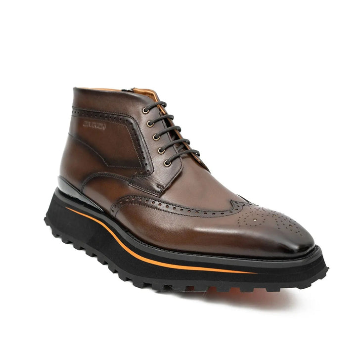 DV DIVINCH men’s shoes, handcrafted leather shoes, calfskin footwear, men’s designer shoes, leather dress shoes, brogue shoes, Derby shoes, Oxford shoes, monk strap shoes, Chelsea boots, lug sole footwear