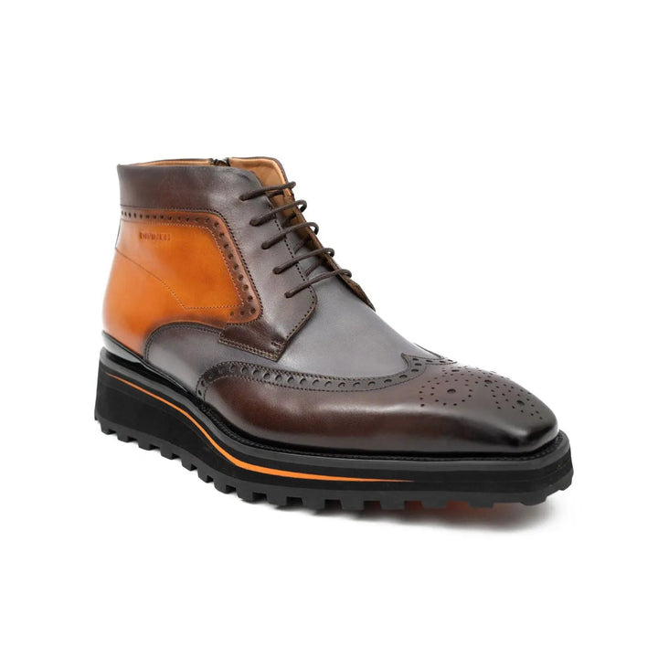 DV DIVINCH men’s shoes, handcrafted leather shoes, calfskin footwear, men’s designer shoes, leather dress shoes, brogue shoes, Derby shoes, Oxford shoes, monk strap shoes, Chelsea boots, lug sole footwear