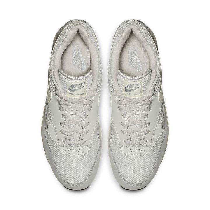 Nike Air Max 87 &