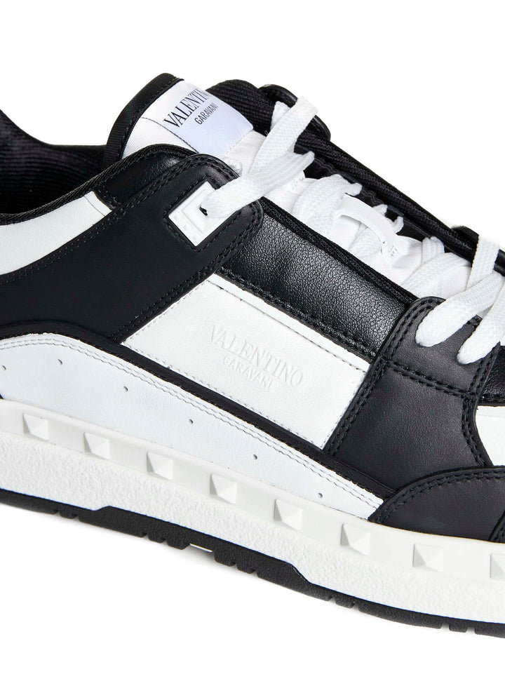 Valentino Garavani Men Calf Leather Freedots Sneakers