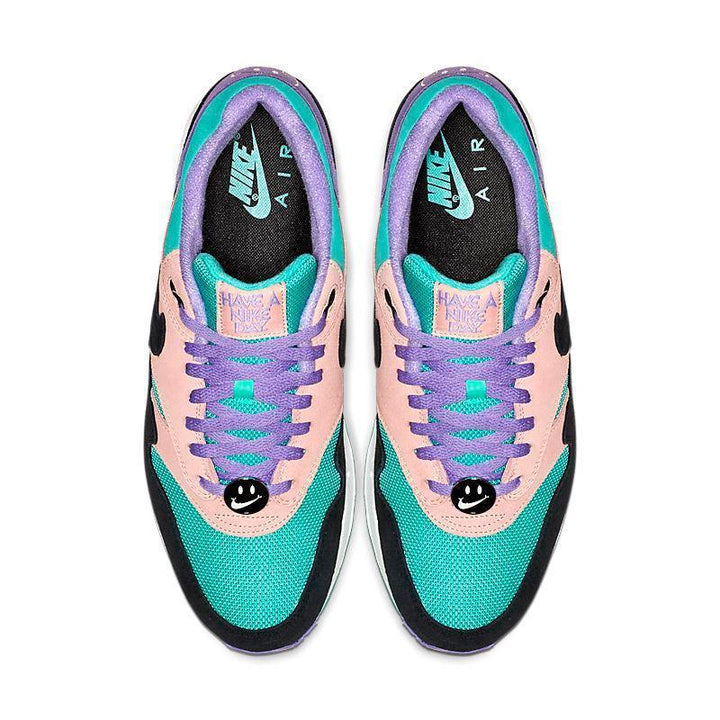 Nike Air Max 87 &