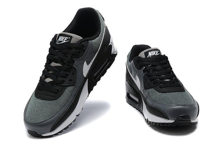 Nike Air Max 90 &