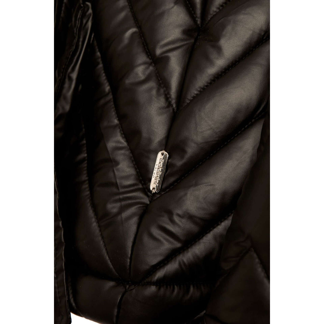 Comfortable Italian designed coats & jackets in mid, 3/4 and hooded designs