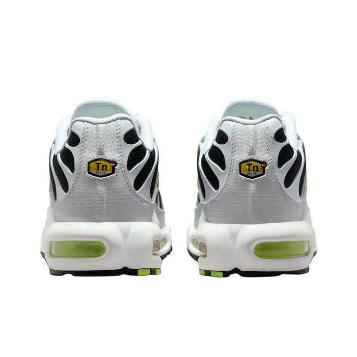 Nike Air Max Plus &