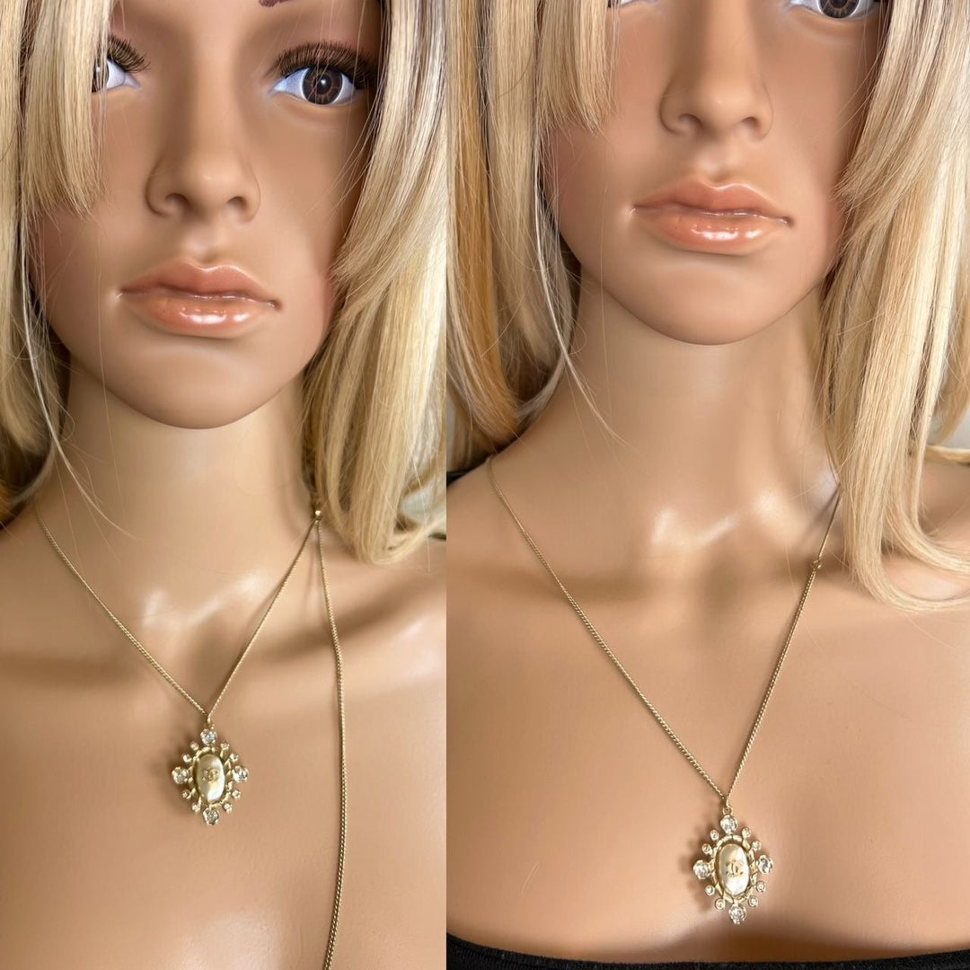 Chanel Crystal CC gold pearly necklace – STORE 7994