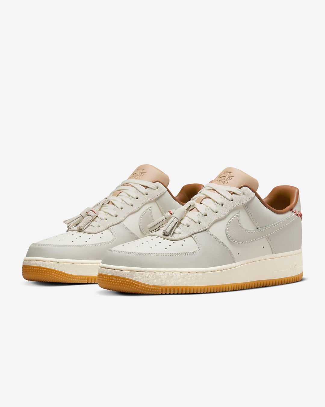 Nike Air Force 1 Low &