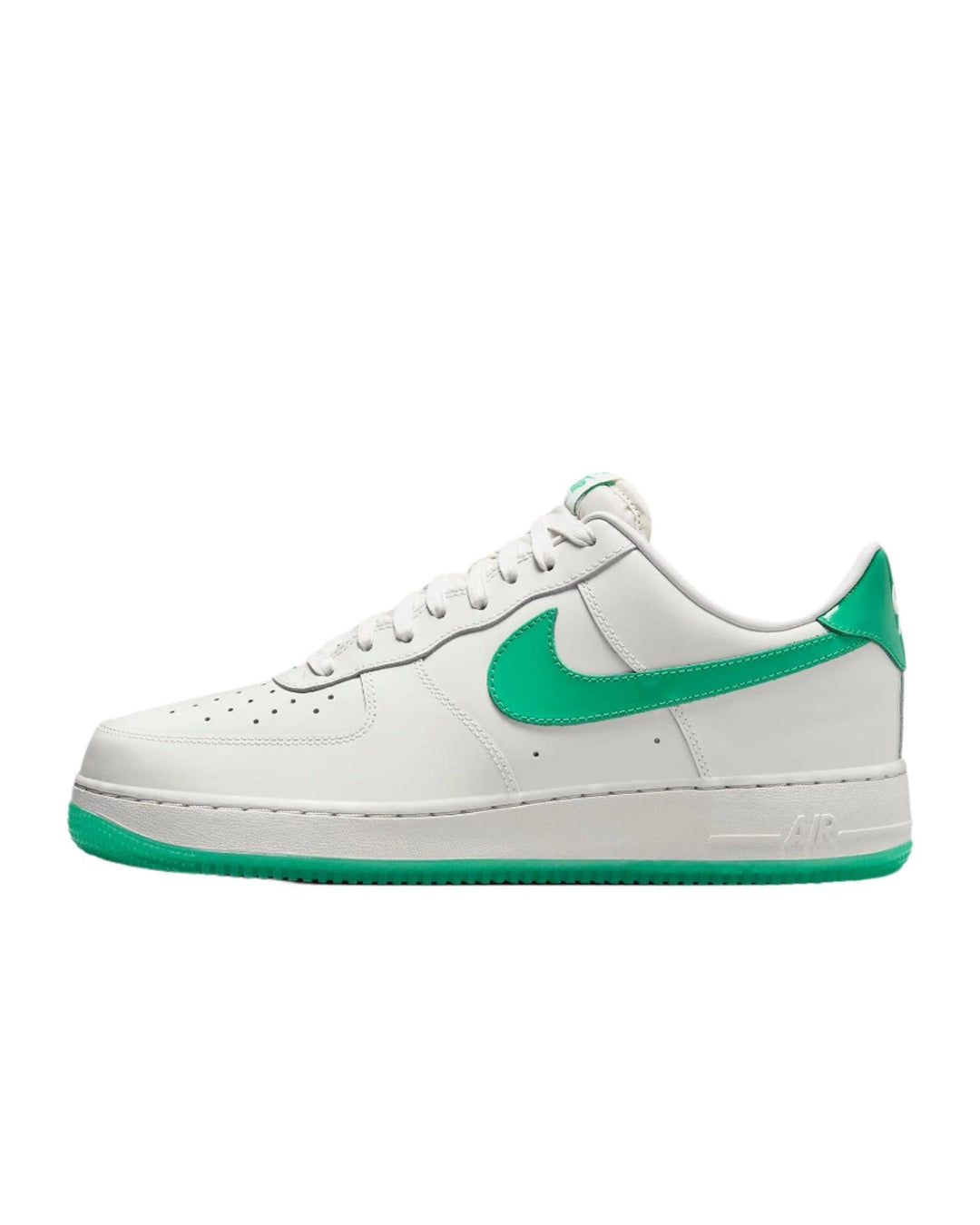 Nike Air Force 1 &