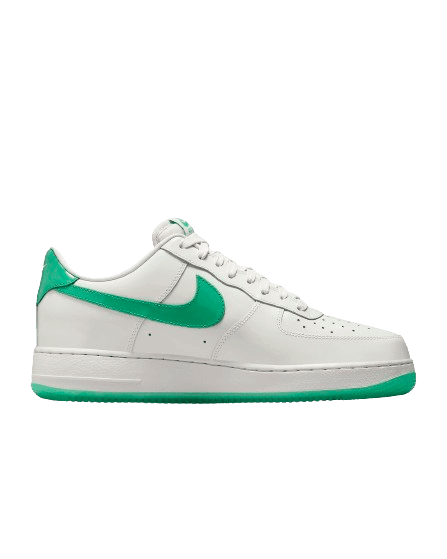 Nike Air Force 1 &