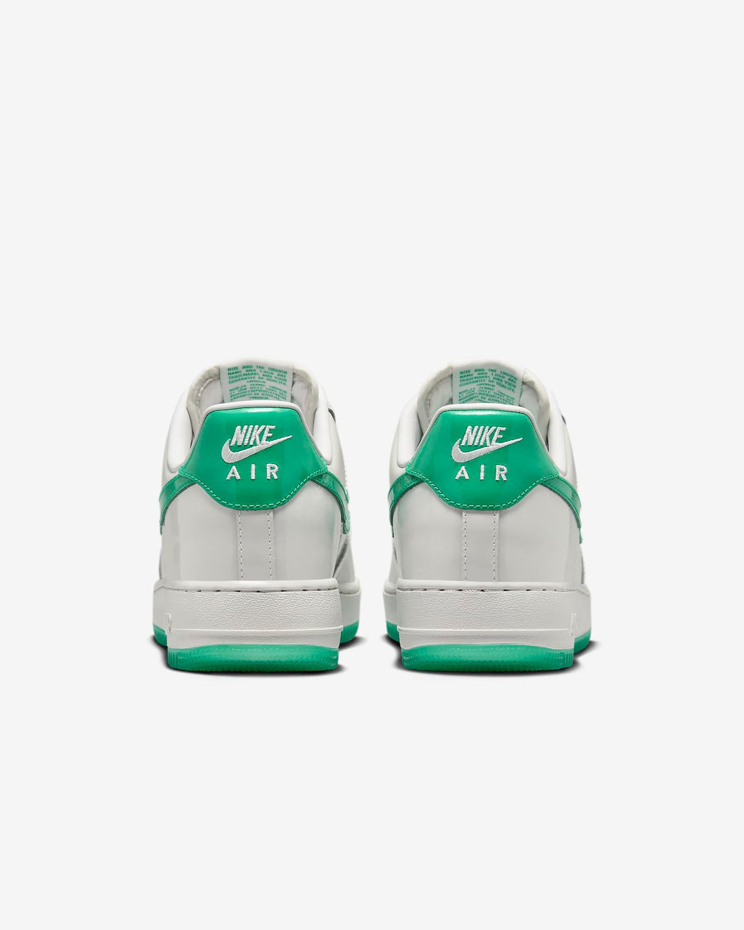 Nike Air Force 1 &