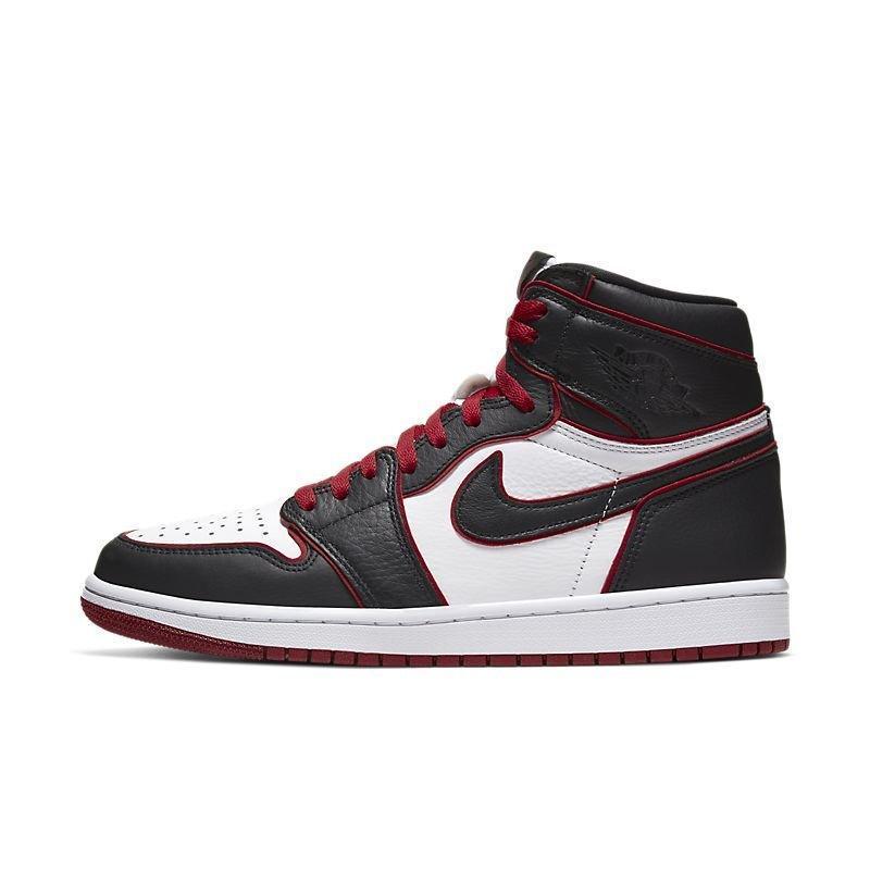 Air Jordan 1 High &