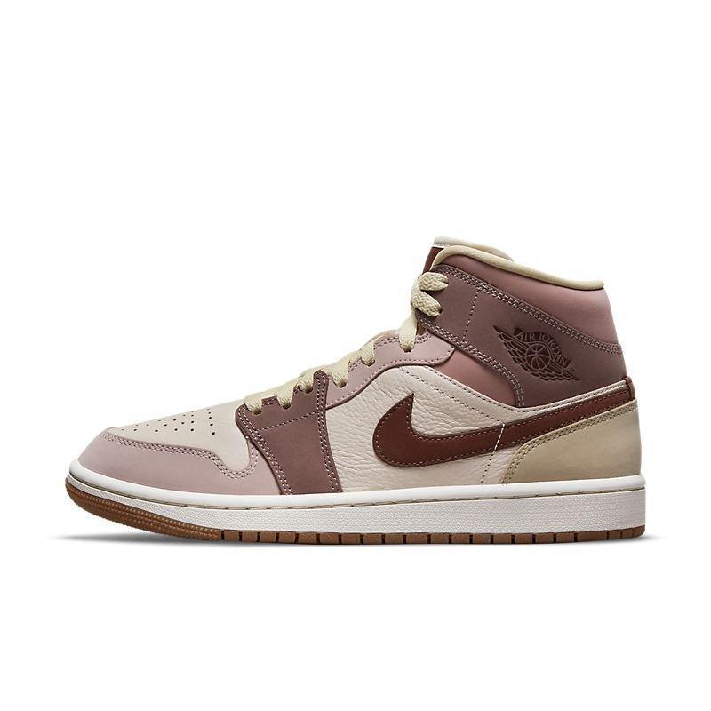 Air Jordan 1 High &