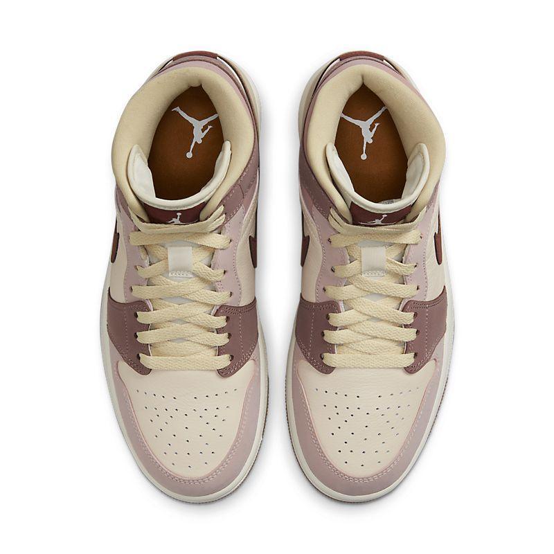 Air Jordan 1 High &