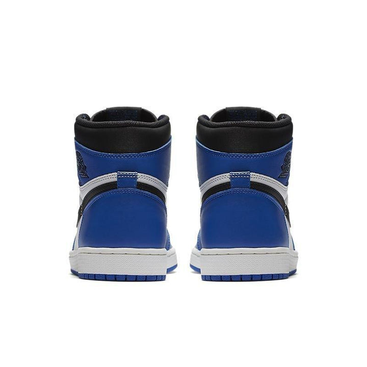 Air Jordan 1 High &
