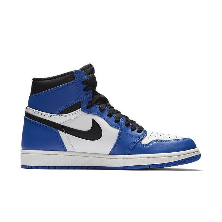 Air Jordan 1 High &