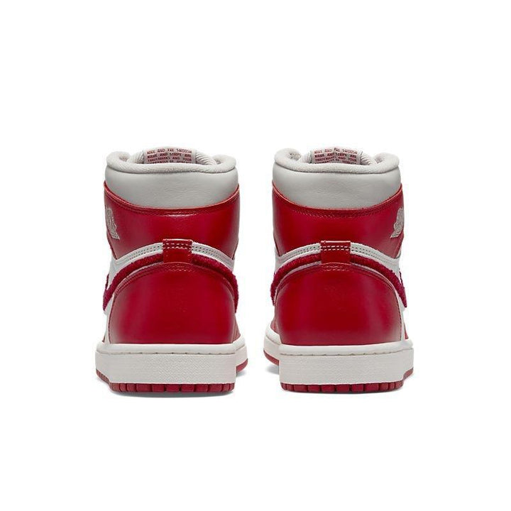 Air Jordan 1 High &