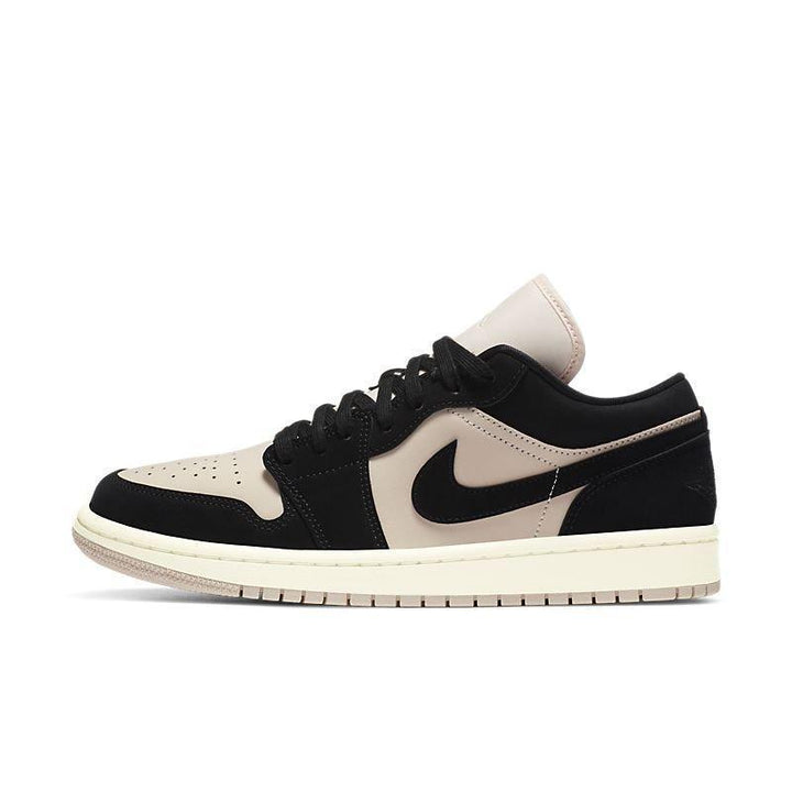 Air Jordan 1 Low &
