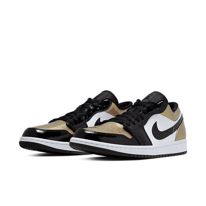Air Jordan 1 Low &