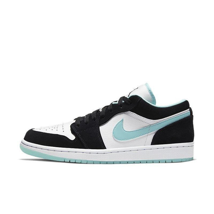 Air Jordan 1 Low &