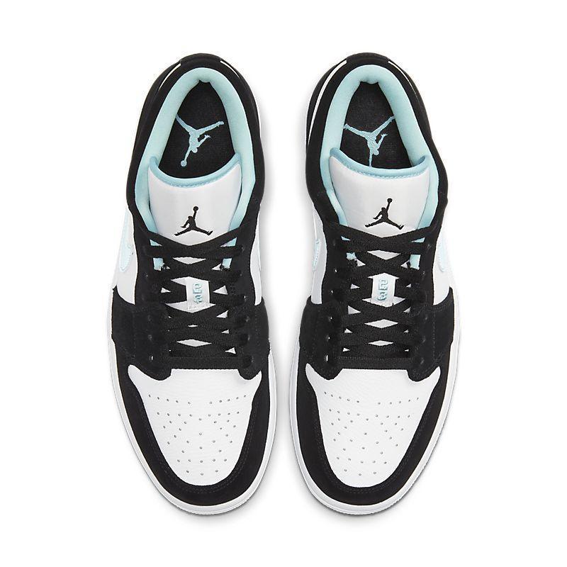 Air Jordan 1 Low &