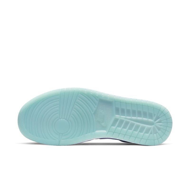 Air Jordan 1 Low &