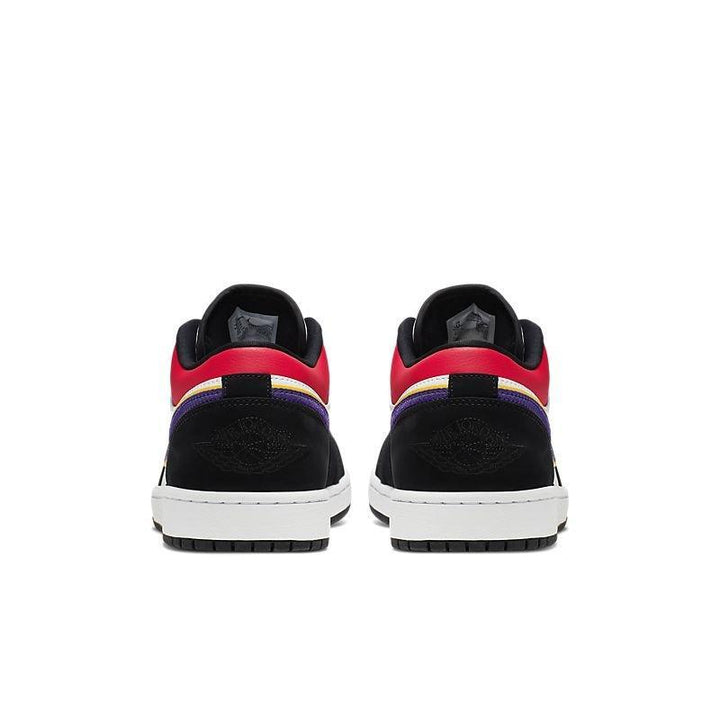 Air Jordan 1 Low &
