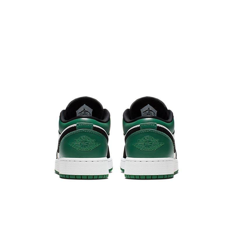 Air Jordan 1 Low &